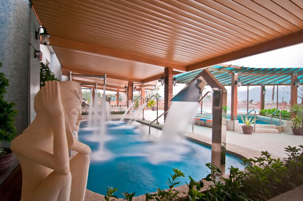 Jinshan Sakura Bay Hot Spring Hotel Extérieur photo