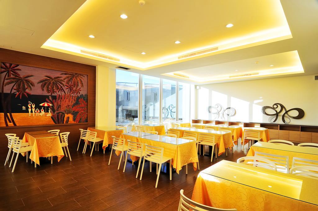 Jinshan Sakura Bay Hot Spring Hotel Extérieur photo